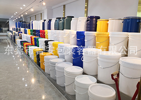 色自拍91吉安容器一楼涂料桶、机油桶展区